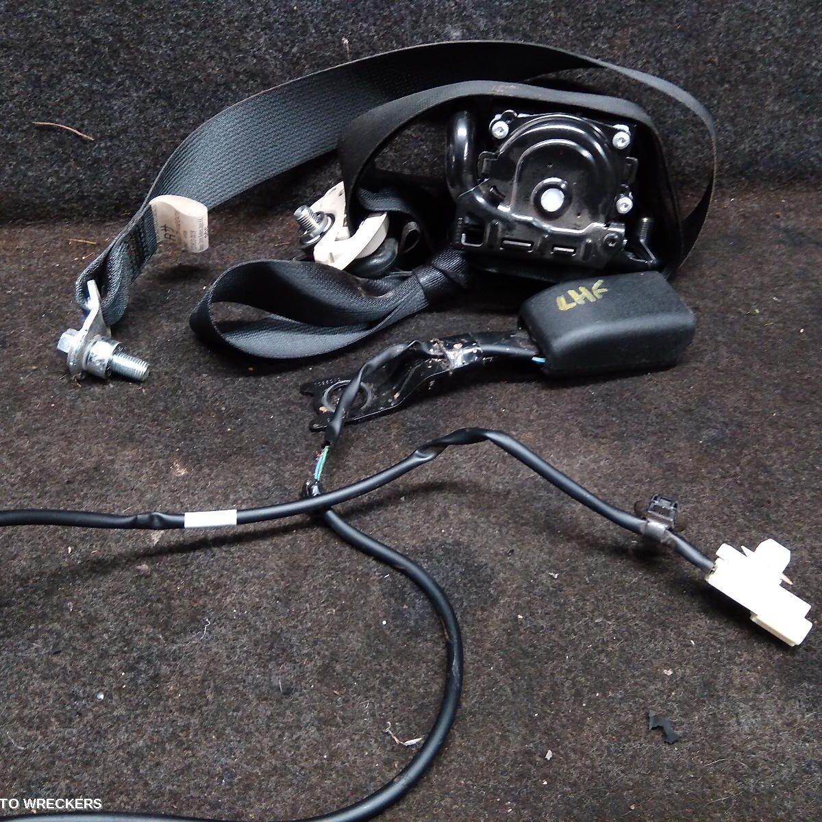 2020 MITSUBISHI OUTLANDER Seatbelt/Stalk