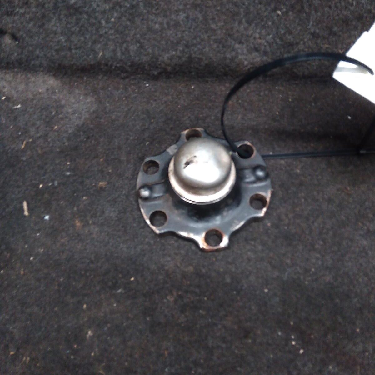 1999 TOYOTA LANDCRUISER FREEWHL/LOCKING HUB