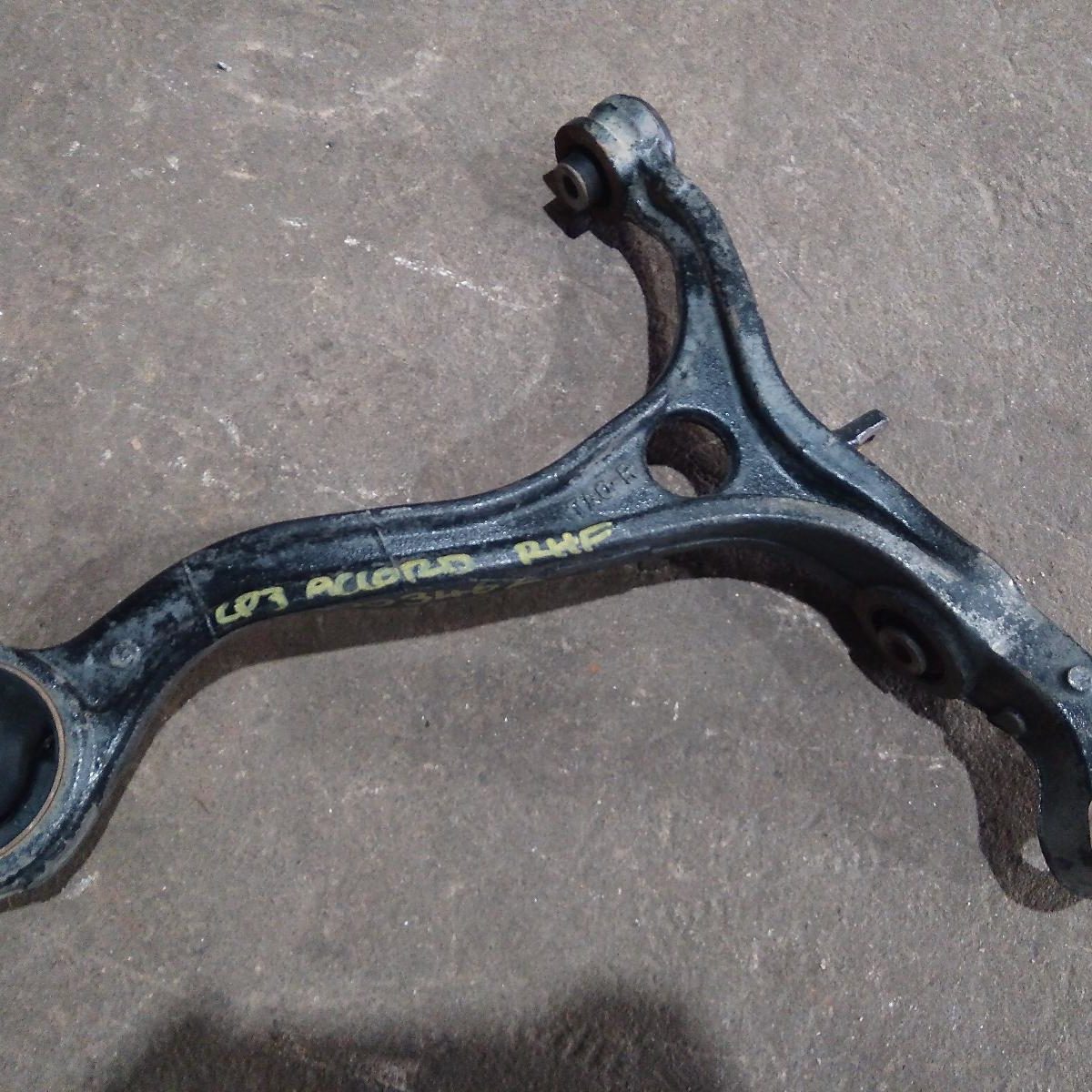 2010 HONDA ACCORD RIGHT FRONT LOWER CONTROL ARM