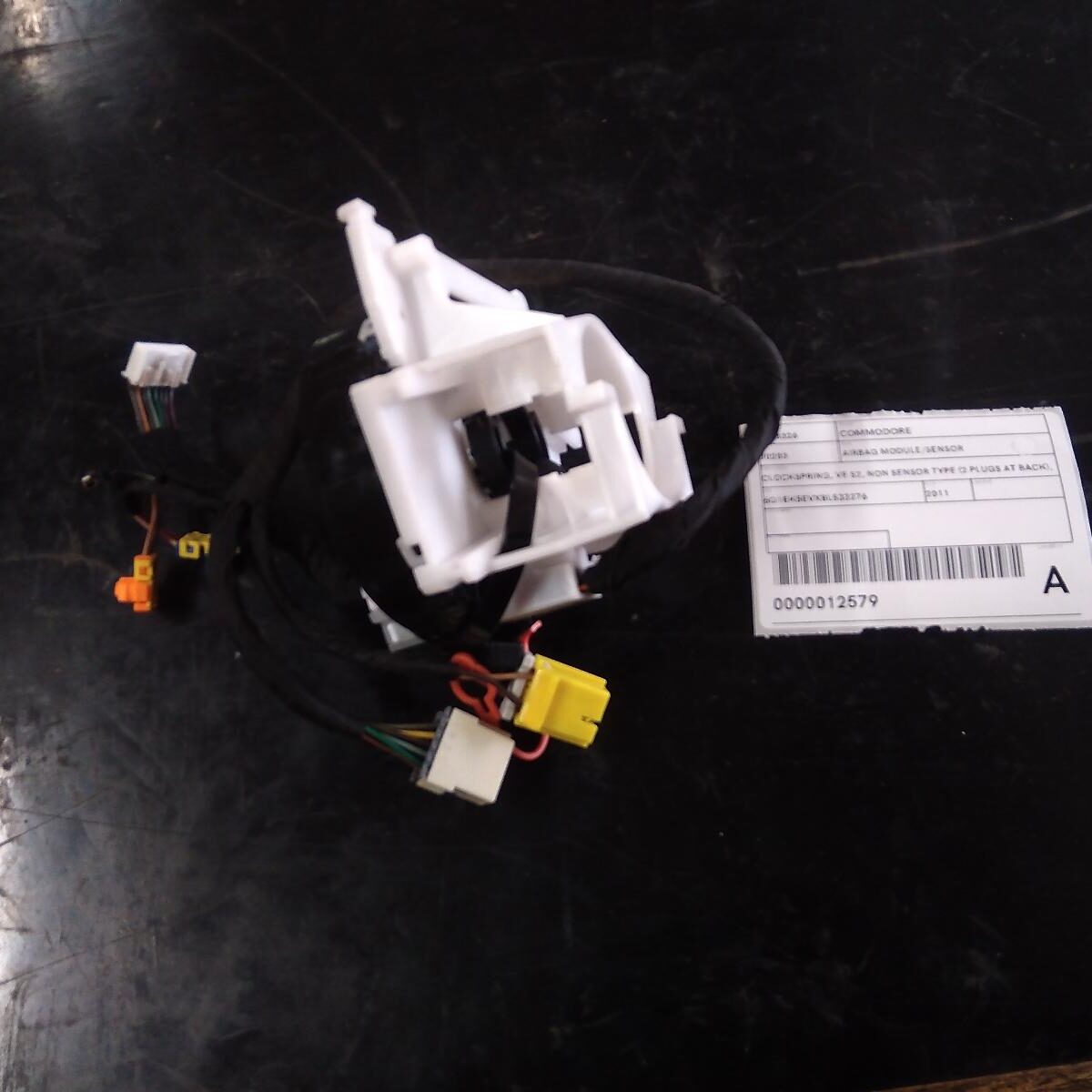 2011 HOLDEN COMMODORE AIRBAG MODULE/SENSOR