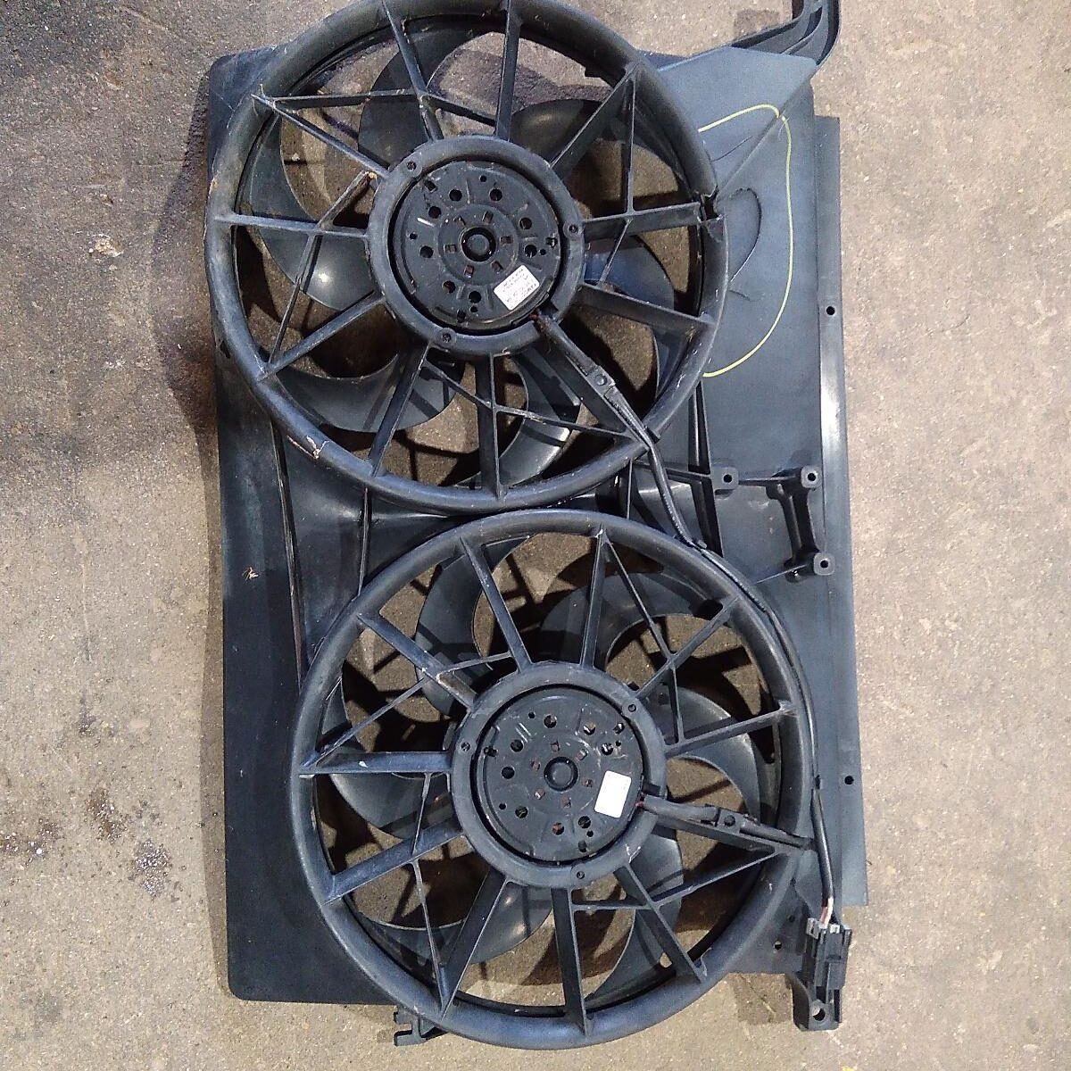 2007 FORD FALCON Fan