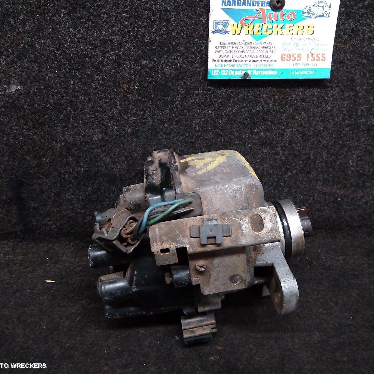 1990 MAZDA 121 Distributor