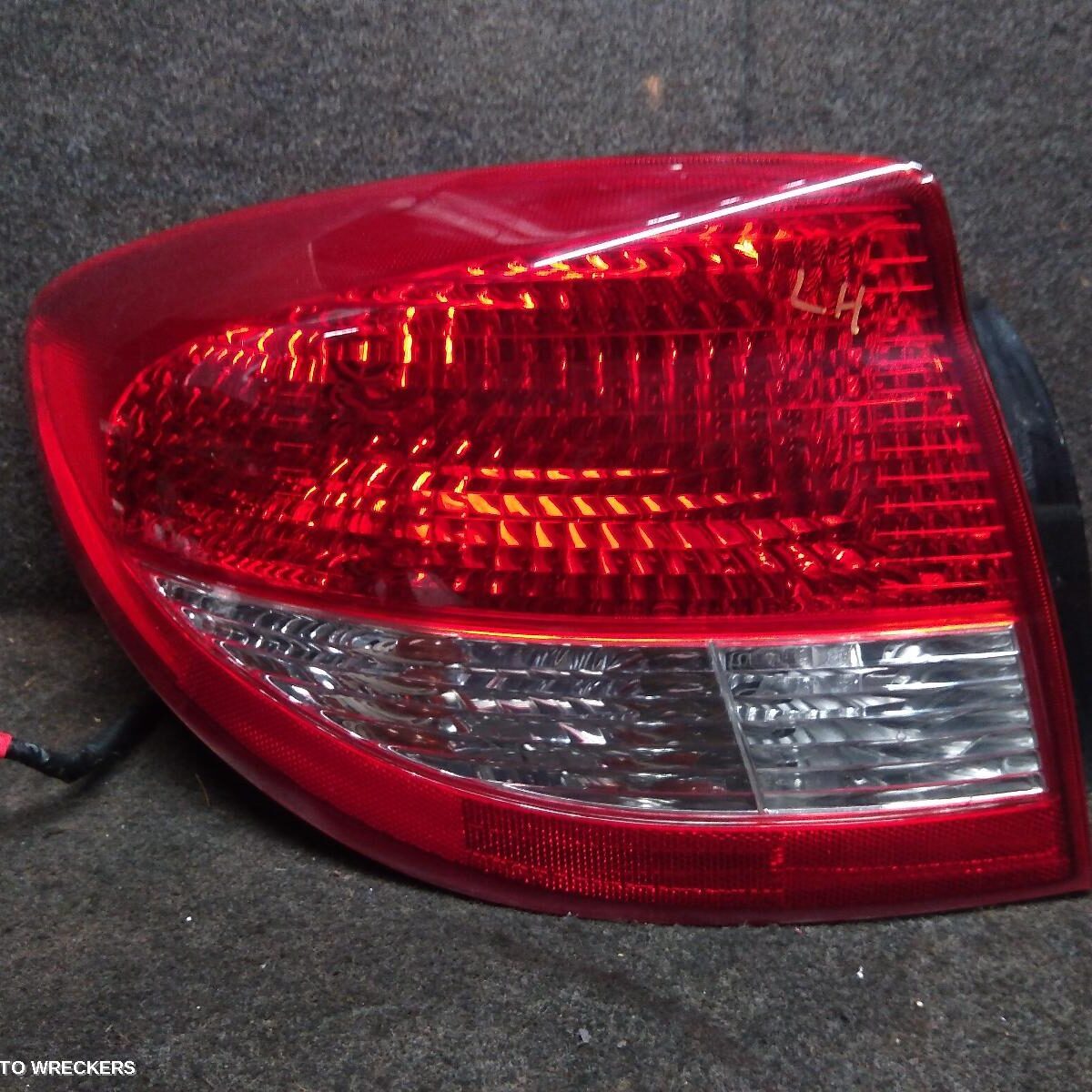 2004 KIA RIO Left Taillight