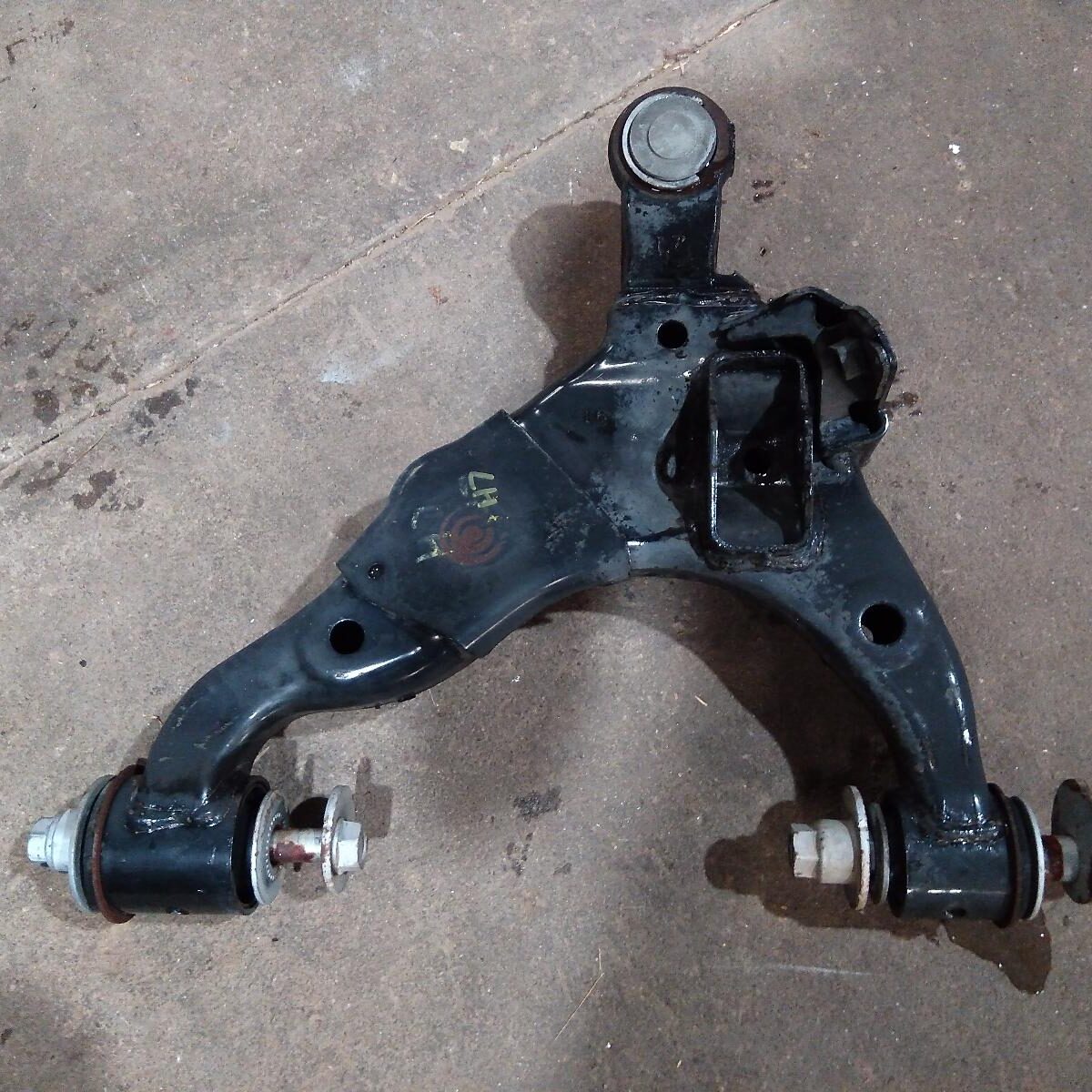 2012 TOYOTA PRADO Left Front Lower Control Arm