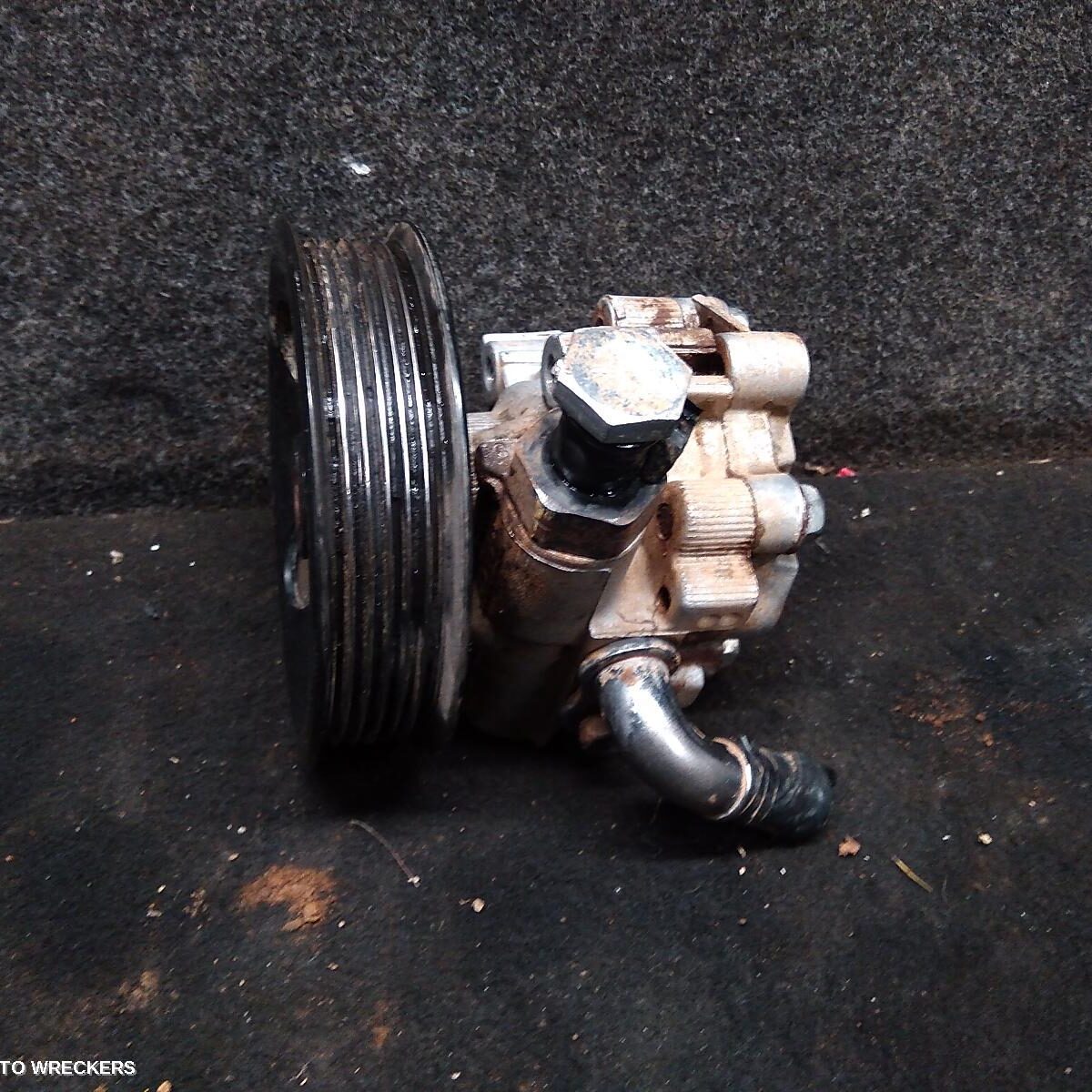 2013 HOLDEN COLORADO Steering Pump
