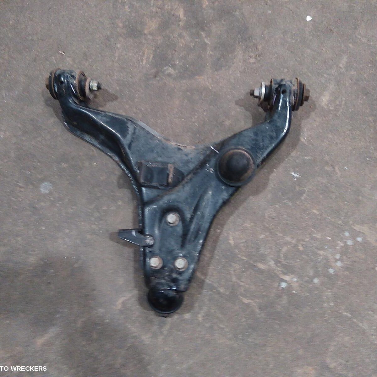 2014 MITSUBISHI TRITON Left Front Lower Control Arm