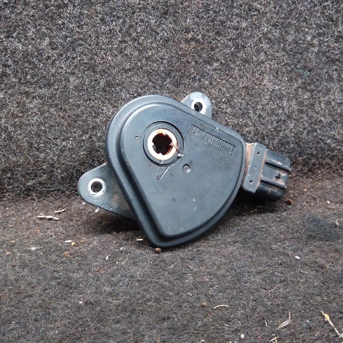 2005 FORD FALCON AUTO INHIBITOR SWTCH