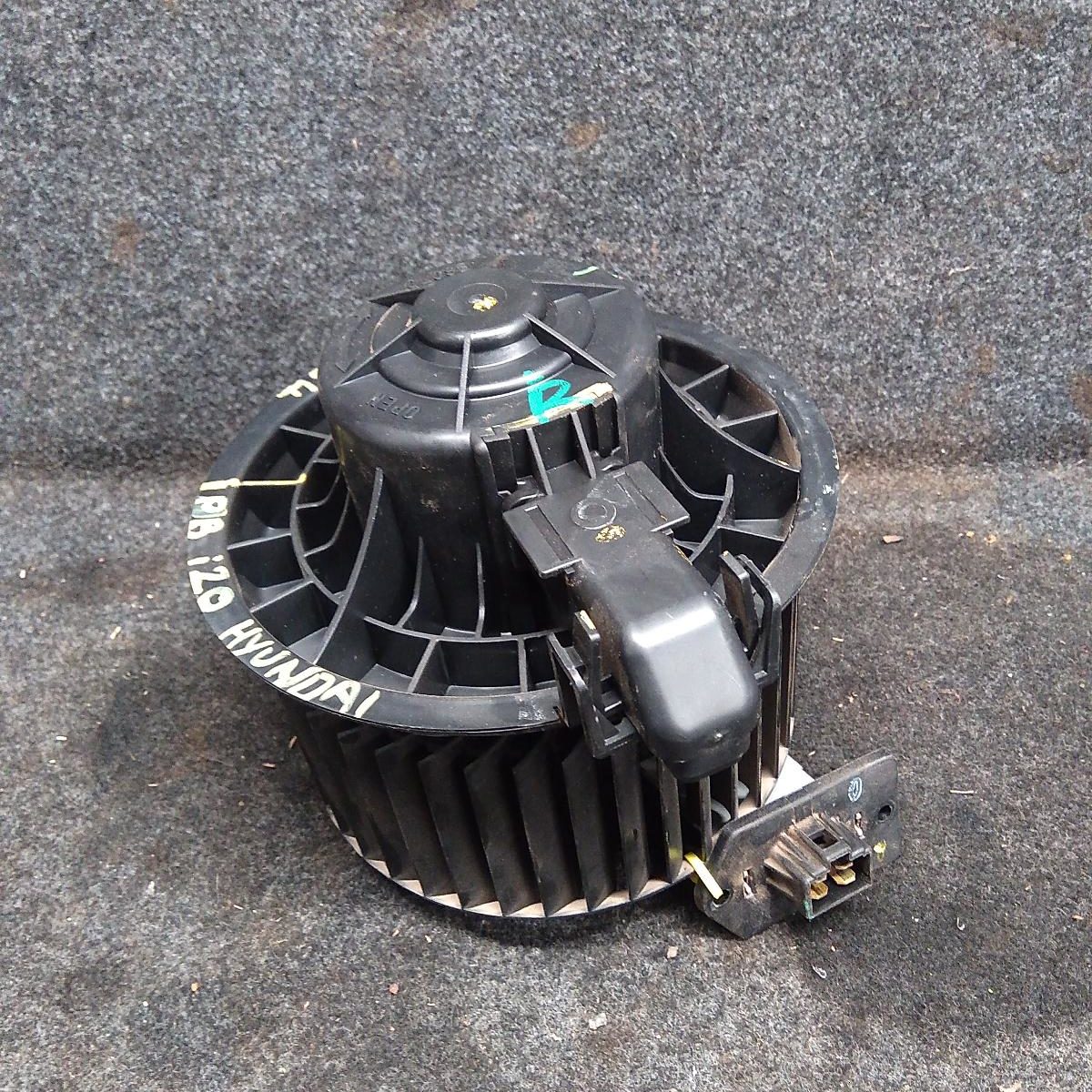 2015 HYUNDAI I20 HEATER FAN MOTOR