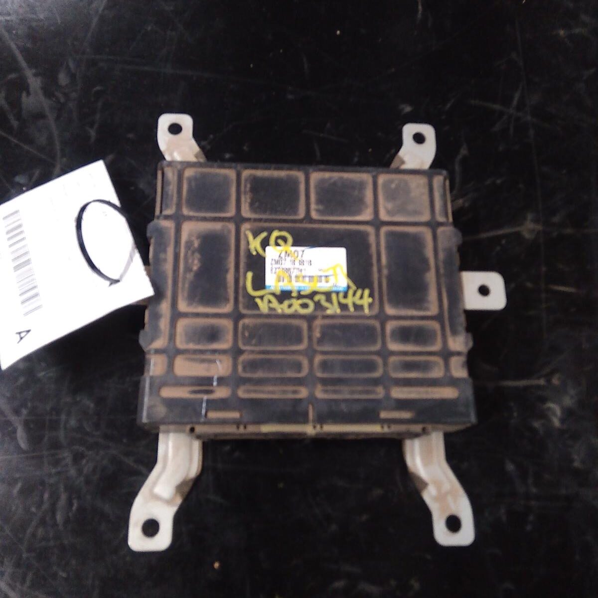 2002 FORD LASER ECU