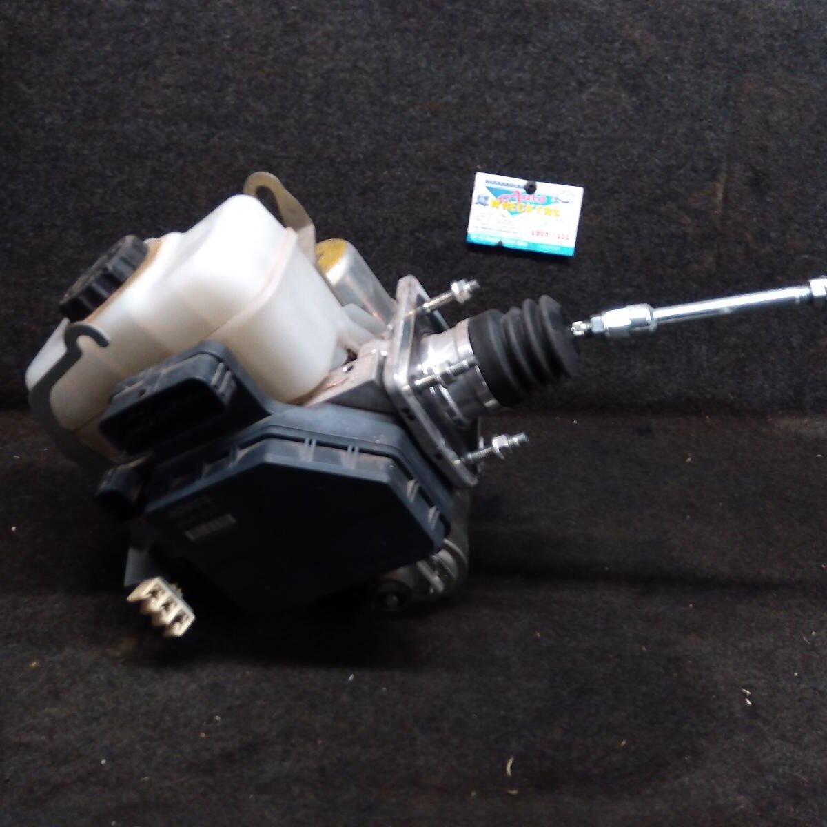 2012 TOYOTA PRADO Abs Pump/Modulator