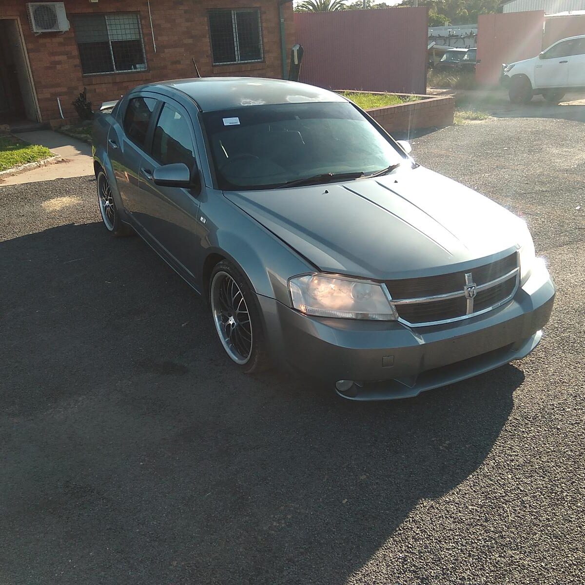 2009 DODGE AVENGER BONNET