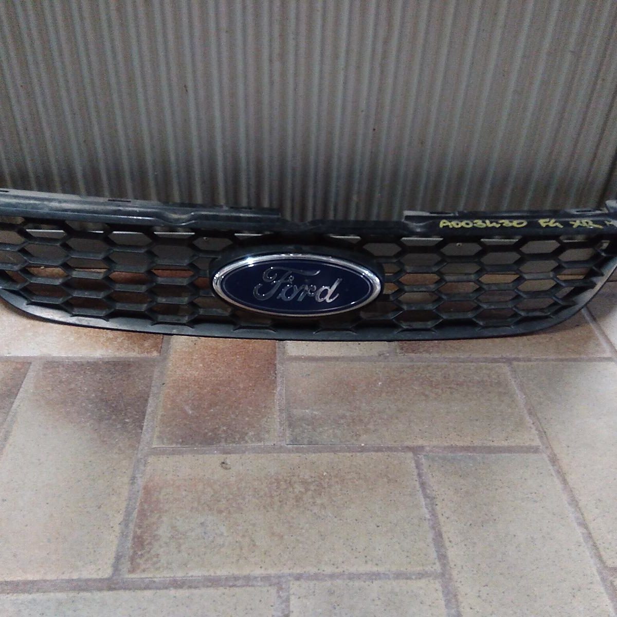 2010 FORD FALCON GRILLE