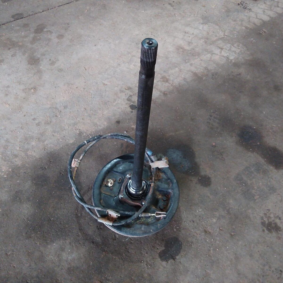 2014 TOYOTA HILUX AXLE