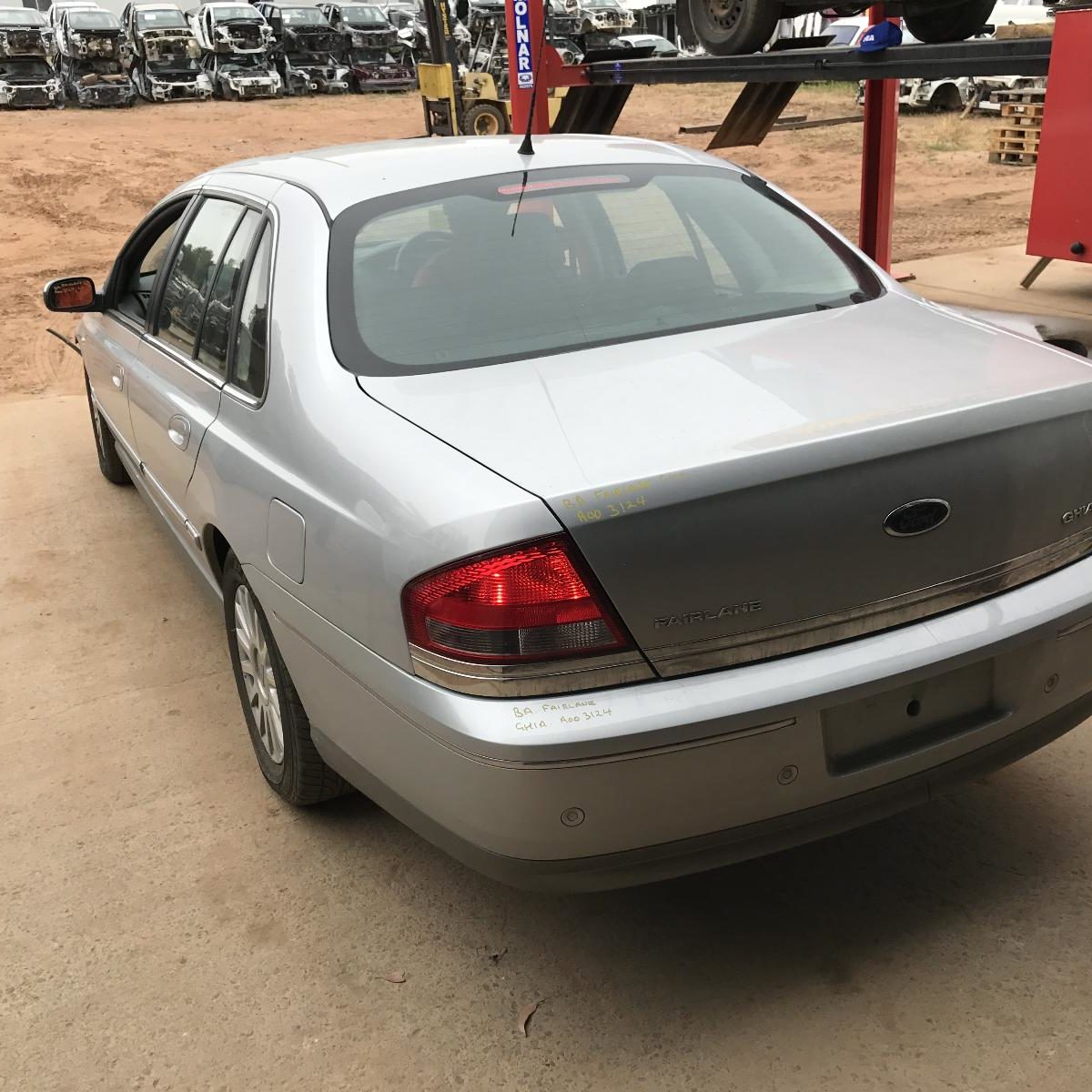 2005 FORD FAIRLANE RIGHT TAILLIGHT