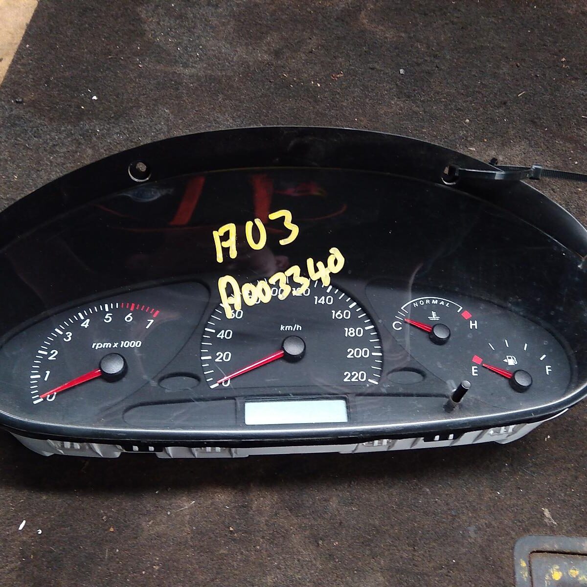 2002 FORD FALCON INSTRUMENT CLUSTER