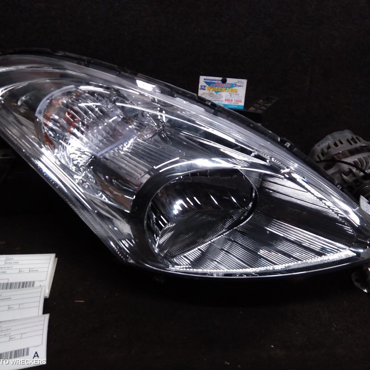 2011 SUZUKI SWIFT Right Headlamp