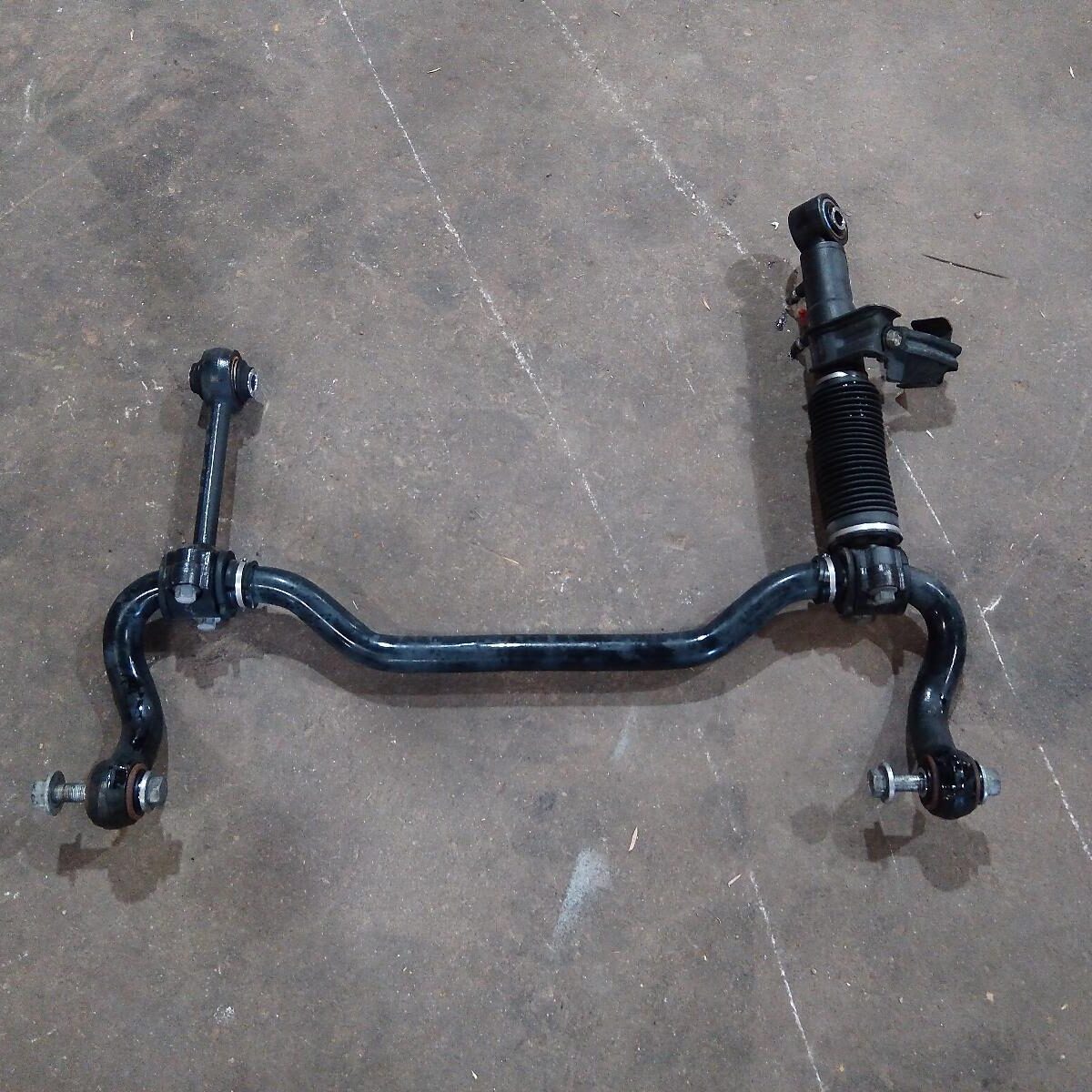 2012 TOYOTA PRADO Rear Sway Bar