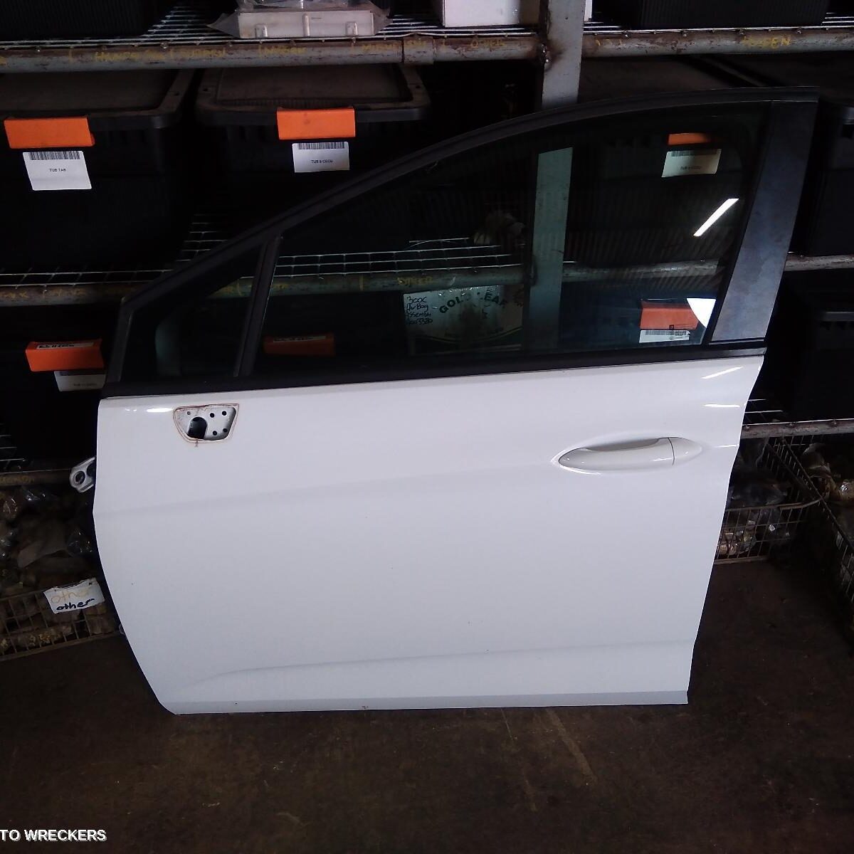 2017 HOLDEN ASTRA Left Front Door