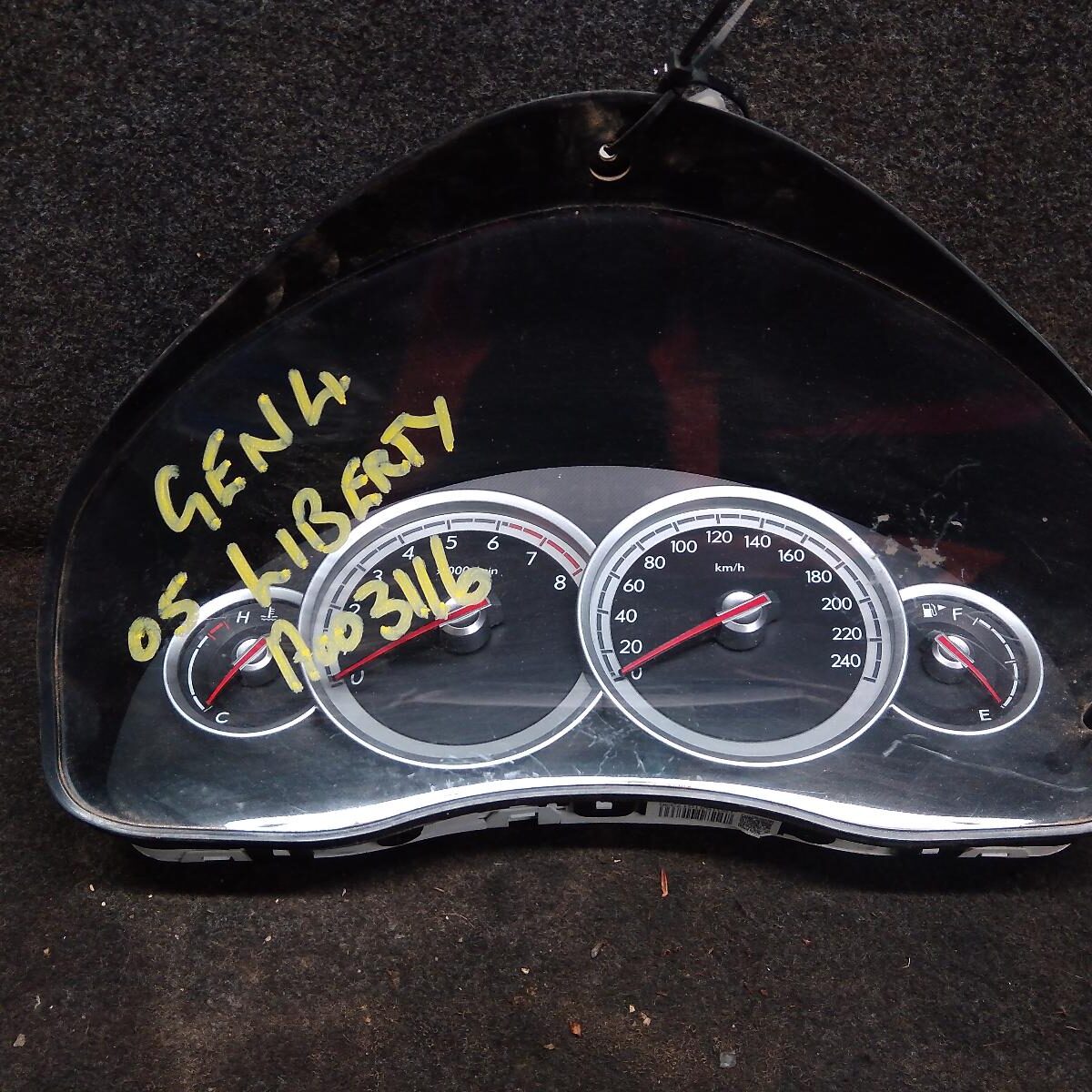 2005 SUBARU LIBERTY INSTRUMENT CLUSTER