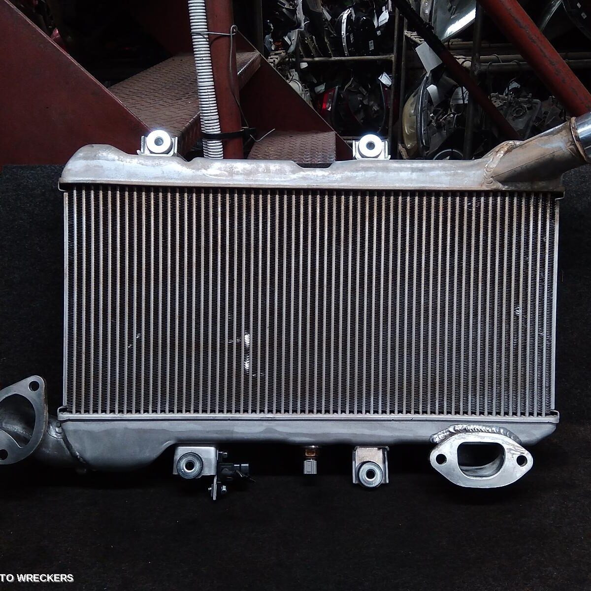 2018 TOYOTA LANDCRUISER Intercooler