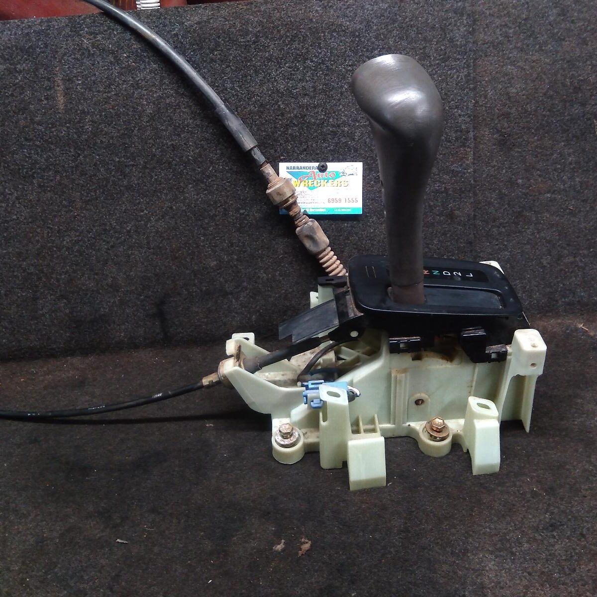 2000 TOYOTA CAMRY GEAR STICK/SHIFTER