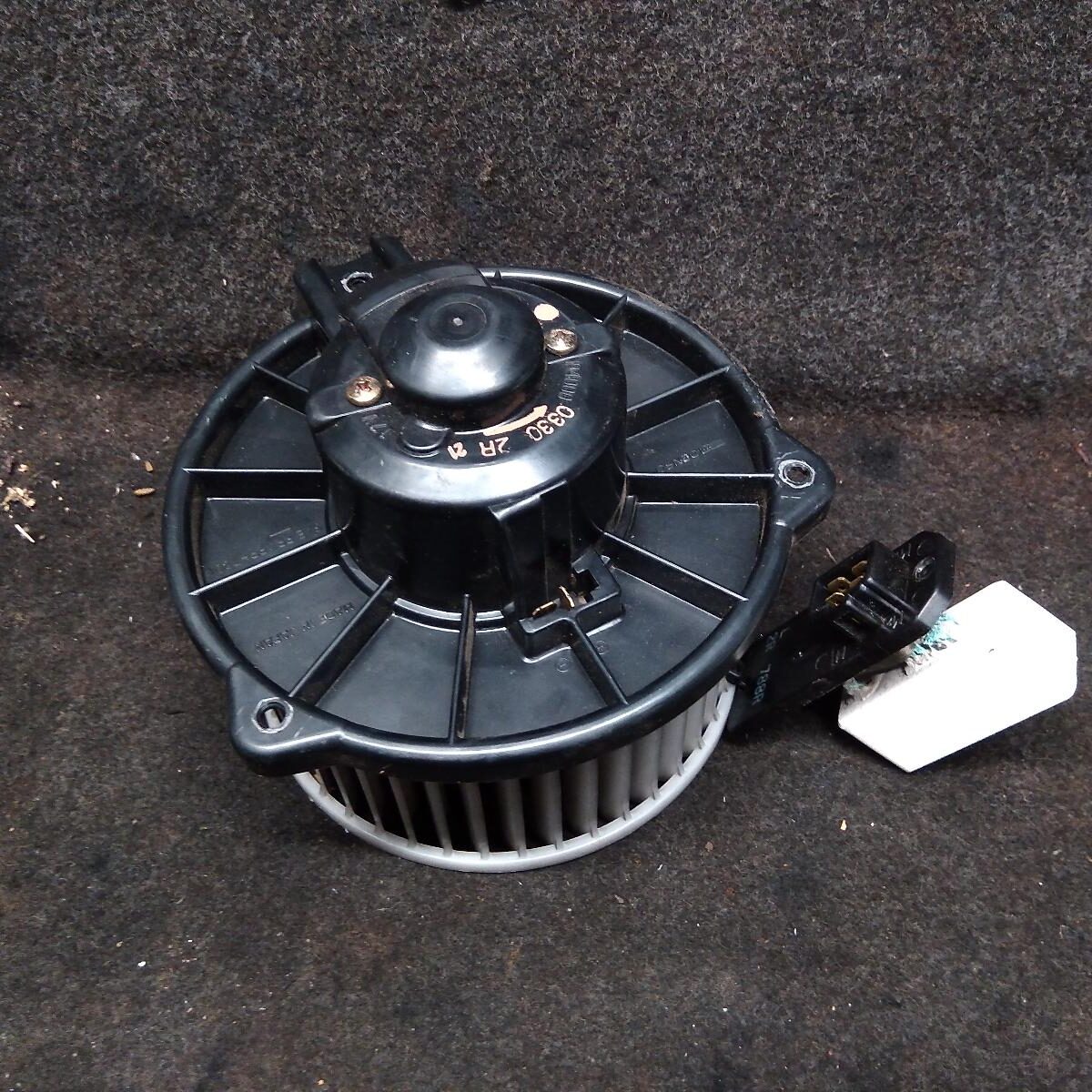 1996 TOYOTA HILUX HEATER FAN MOTOR