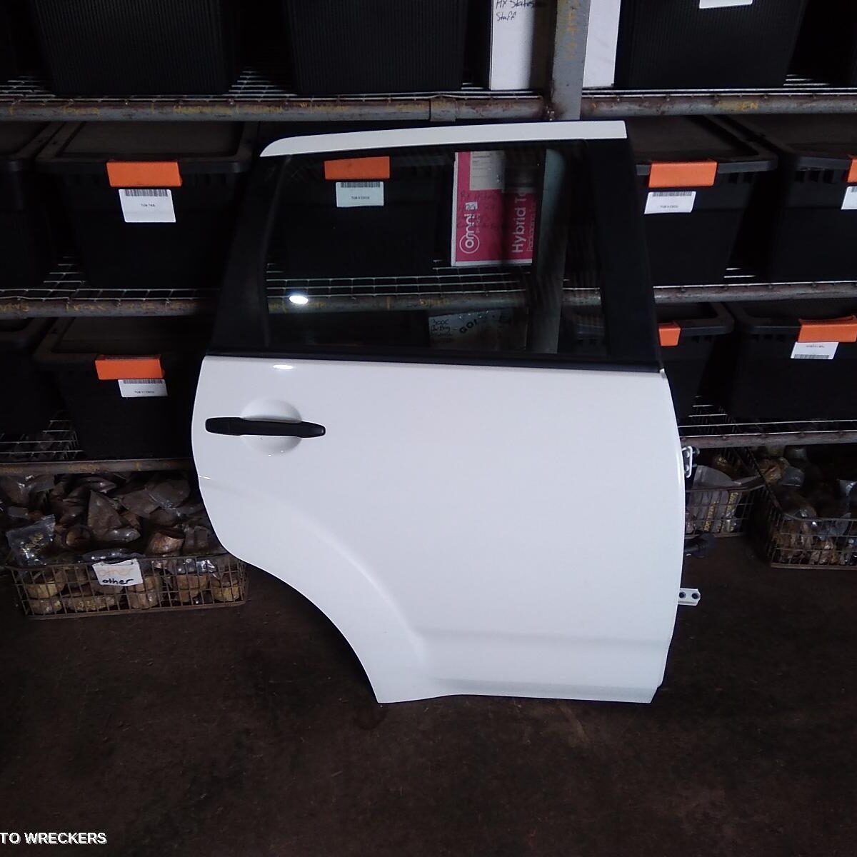 2009 MITSUBISHI OUTLANDER RIGHT_REAR_DOOR_SLIDING
