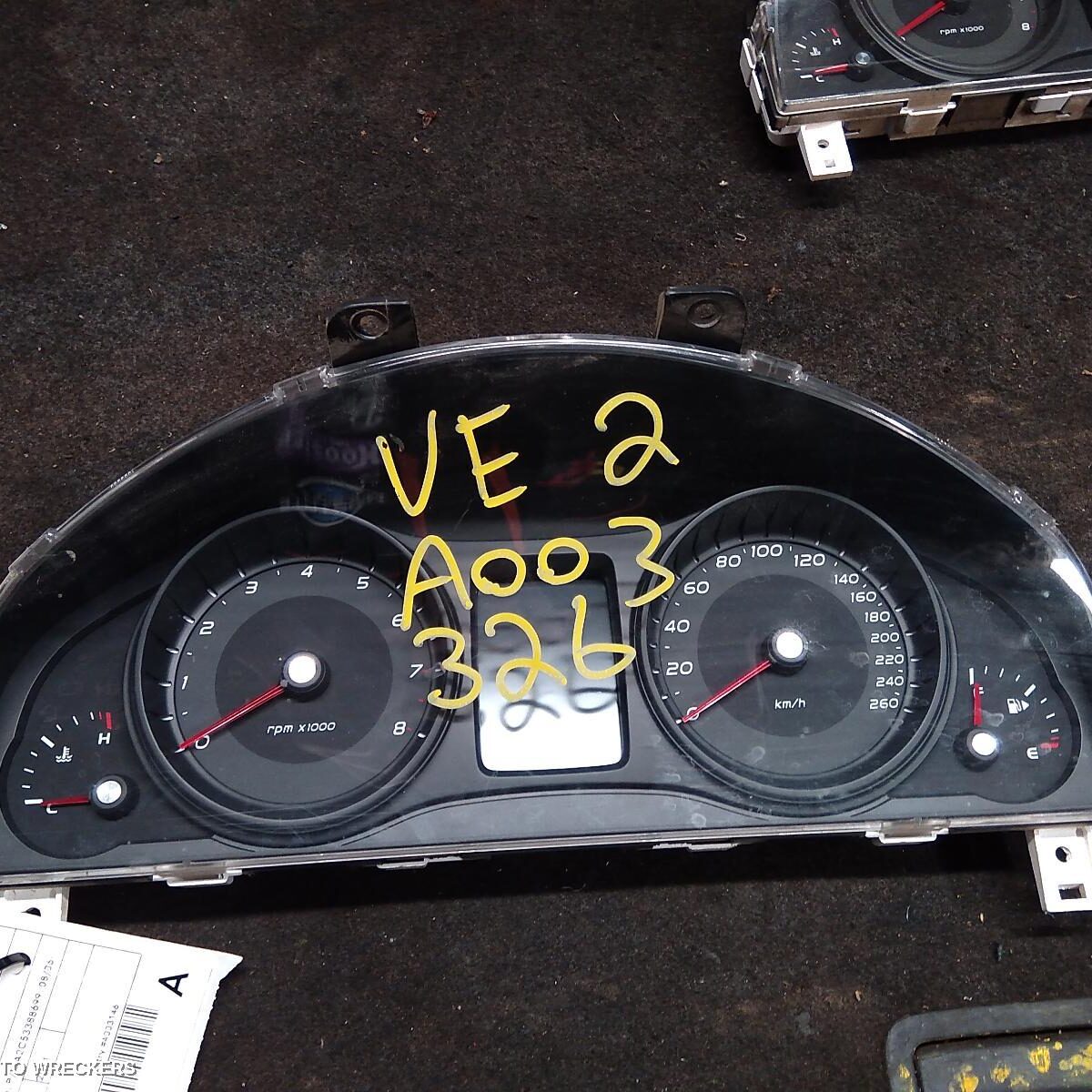 2011 HOLDEN COMMODORE Instrument Cluster