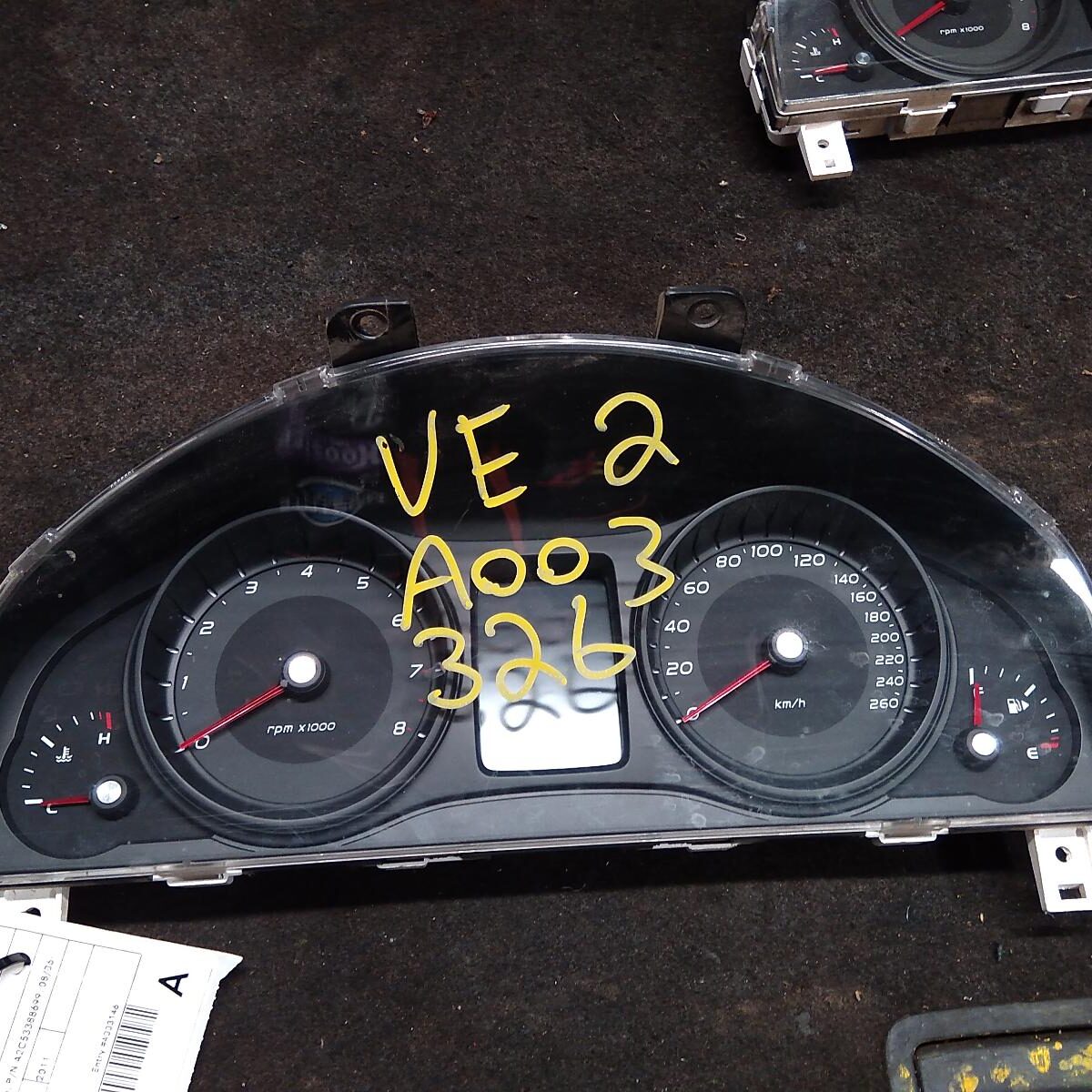 2011 HOLDEN COMMODORE INSTRUMENT CLUSTER