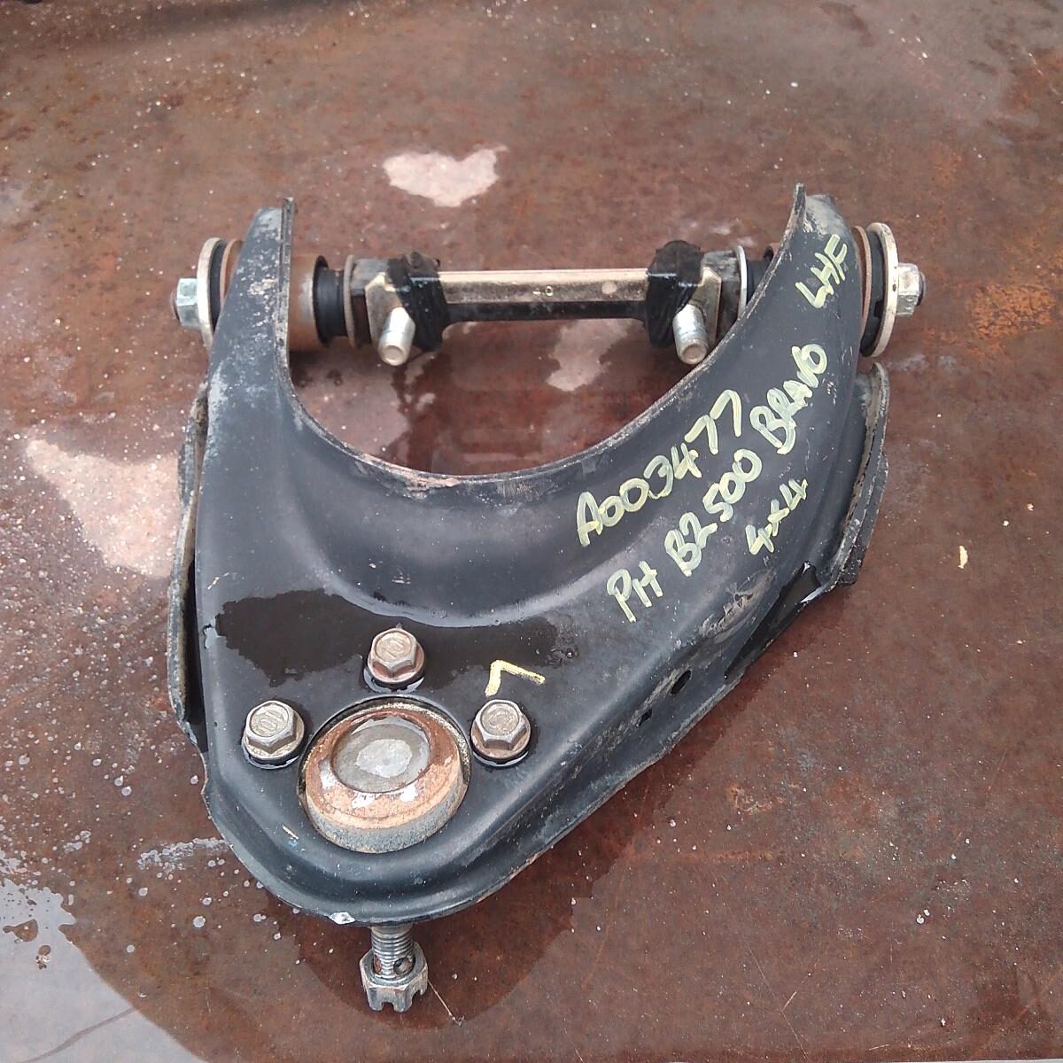 2005 MAZDA BRAVO LEFT FRONT UPPER CONTROL ARM