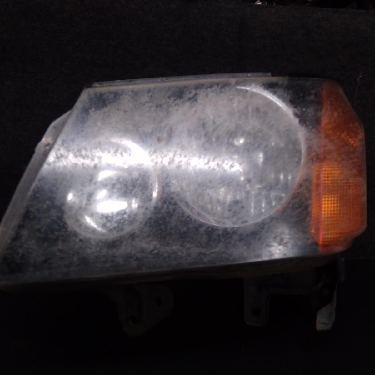 2011 HOLDEN COLORADO LEFT HEADLAMP