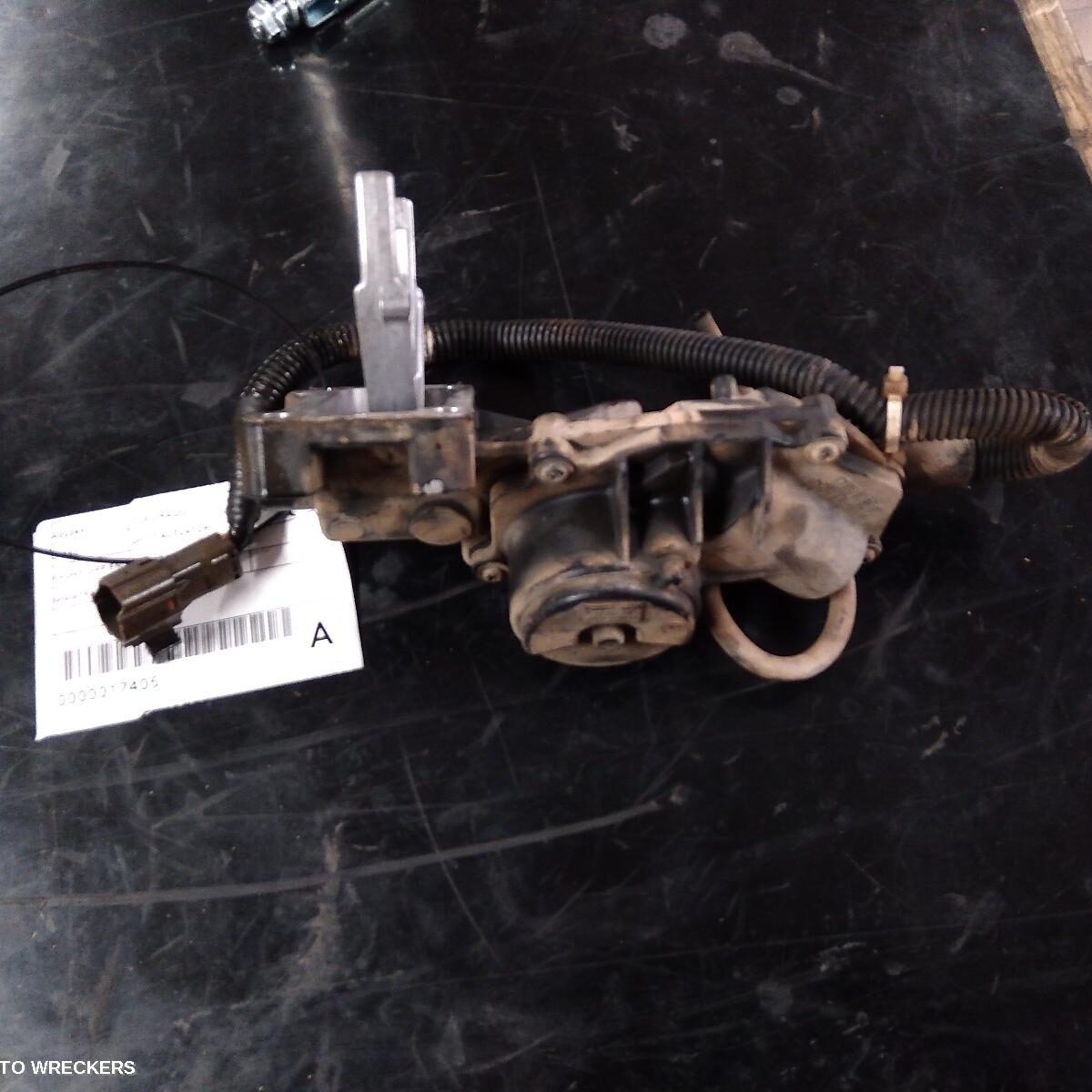 2009 HOLDEN COLORADO Shift Actuator
