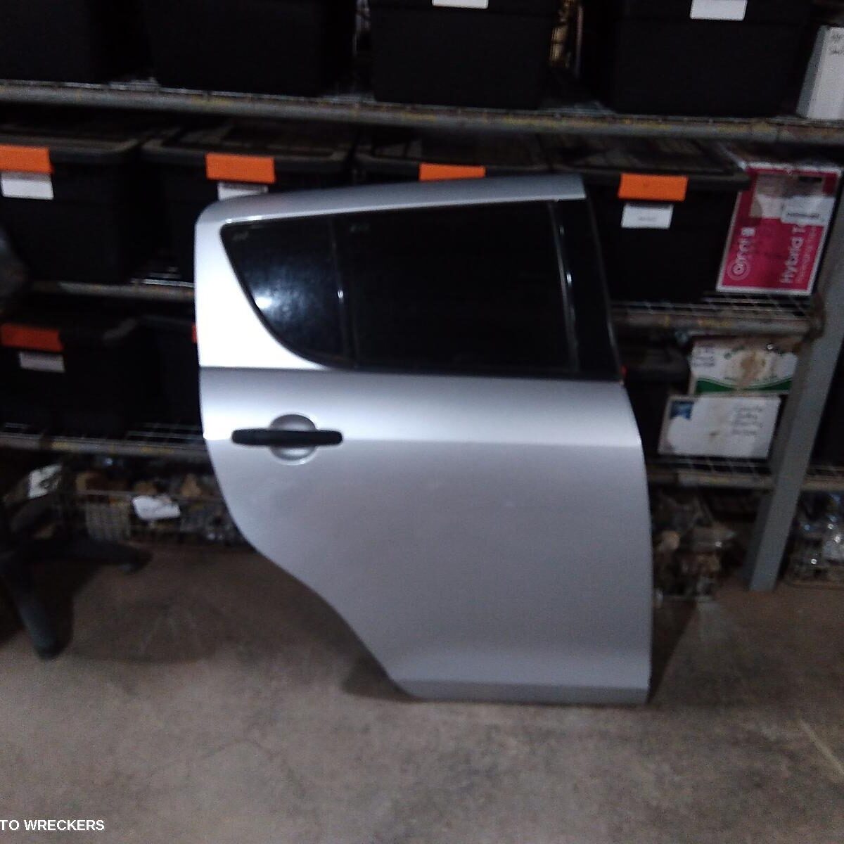 2011 SUZUKI SWIFT RIGHT REAR DOOR SLIDING
