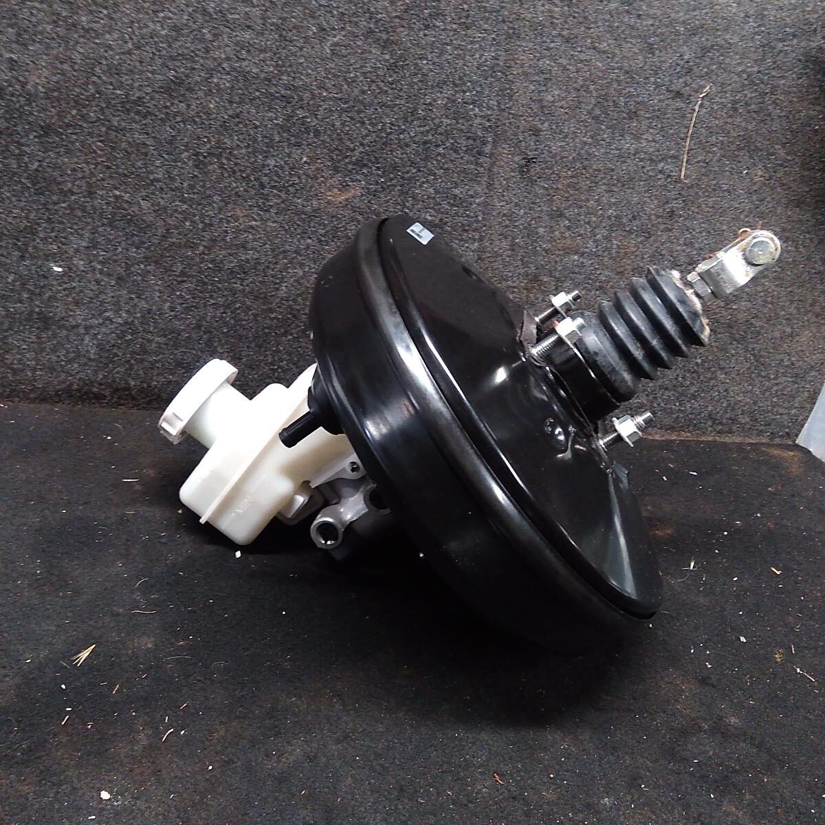 2016 MITSUBISHI TRITON BRAKE BOOSTER