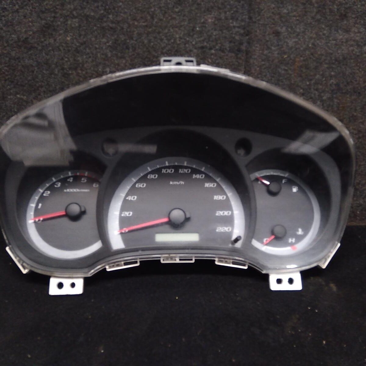 2011 HOLDEN COLORADO INSTRUMENT CLUSTER