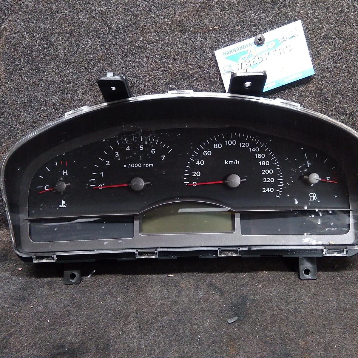 2006 HOLDEN COMMODORE Instrument Cluster