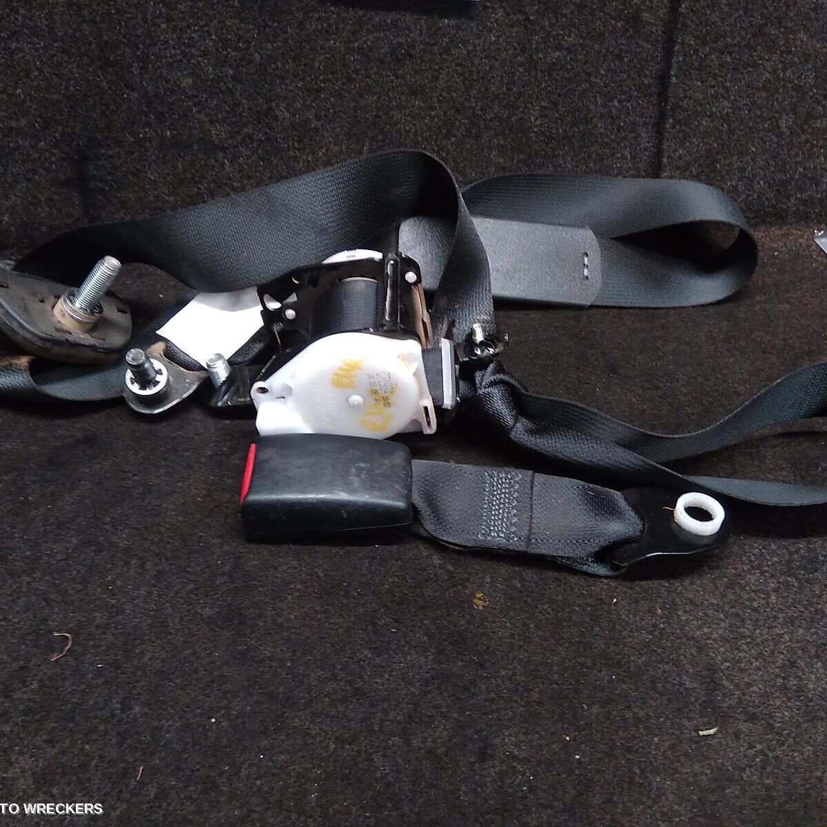 2018 TOYOTA LANDCRUISER Seatbelt/Stalk