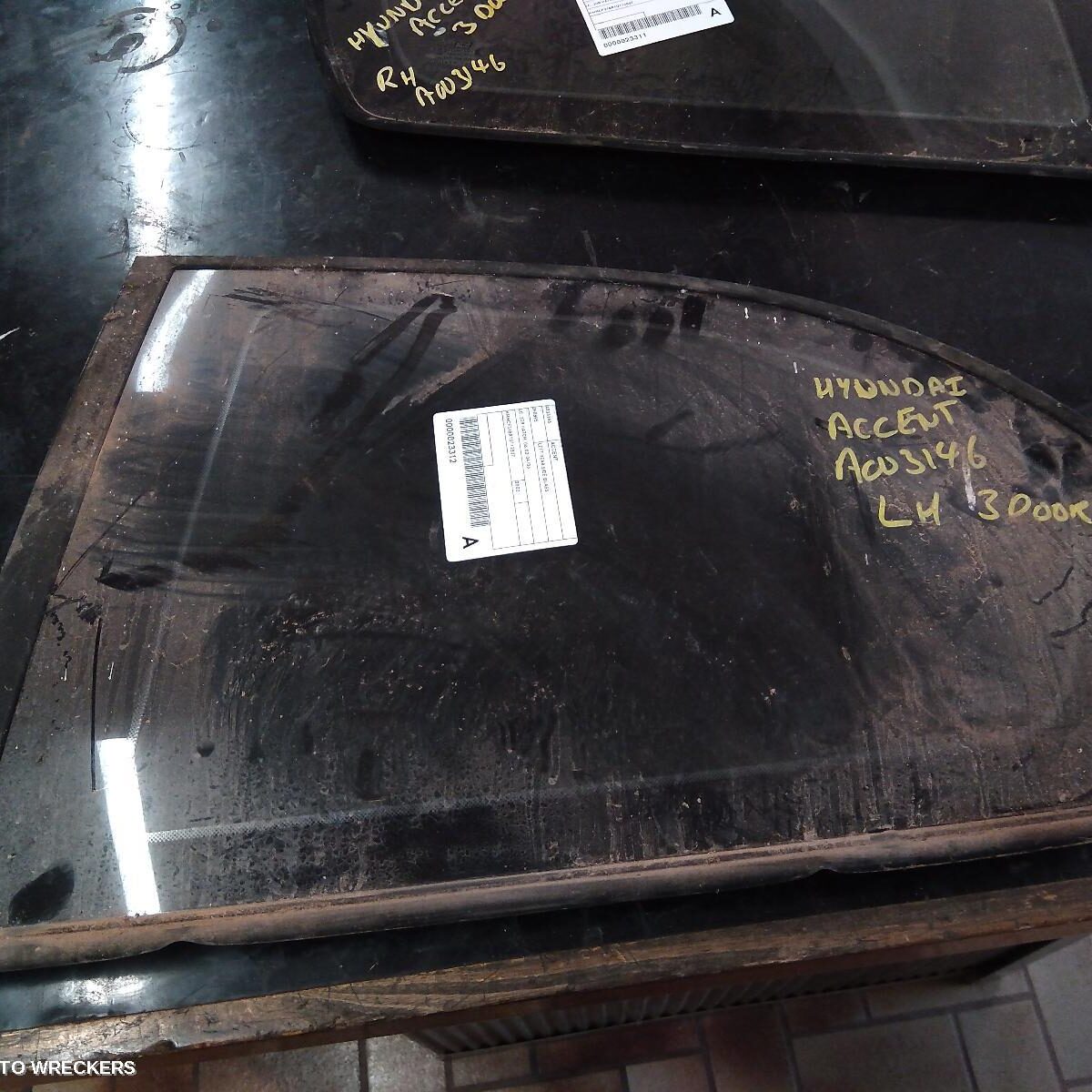 2000 HYUNDAI ACCENT Left Rear Side Glass