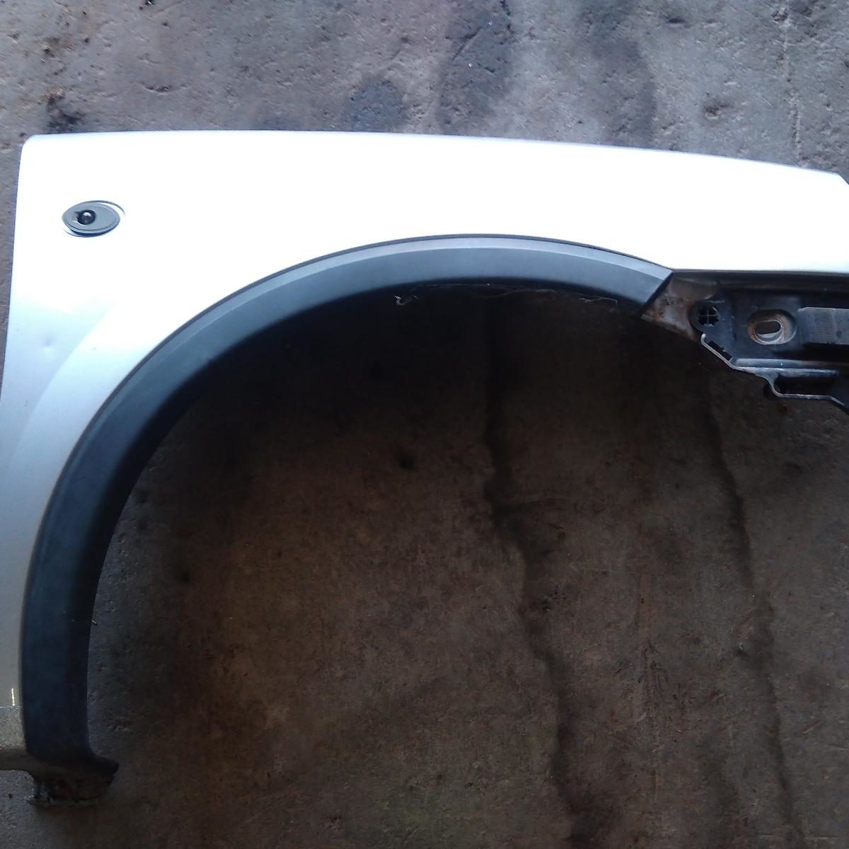 2004 HOLDEN BARINA Right Guard