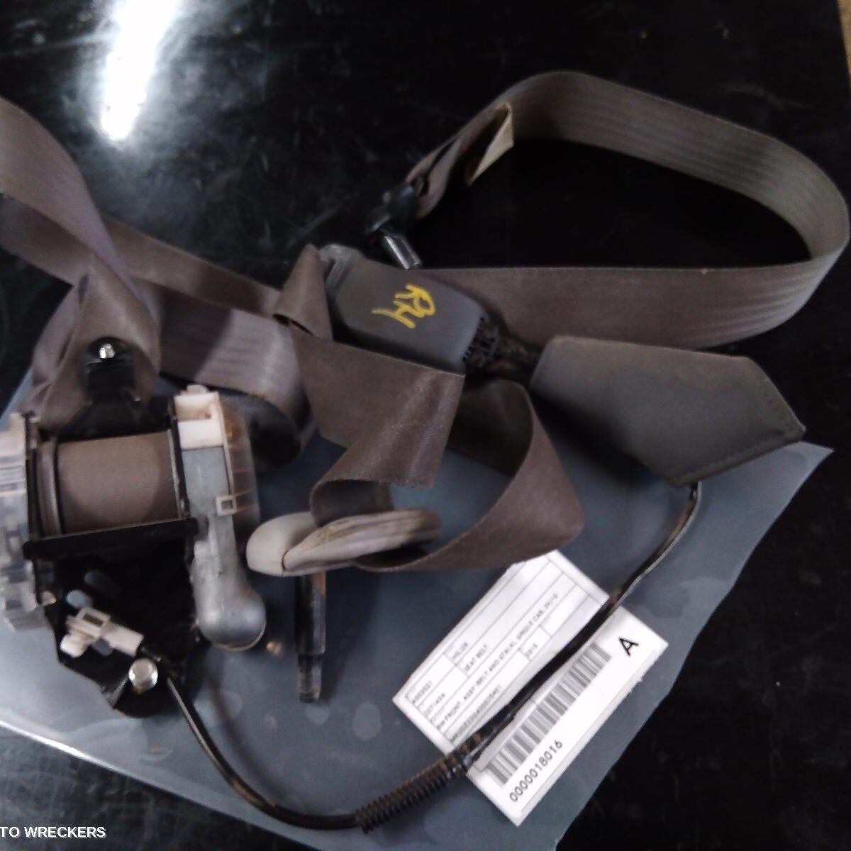 2015 TOYOTA HILUX Seatbelt/Stalk