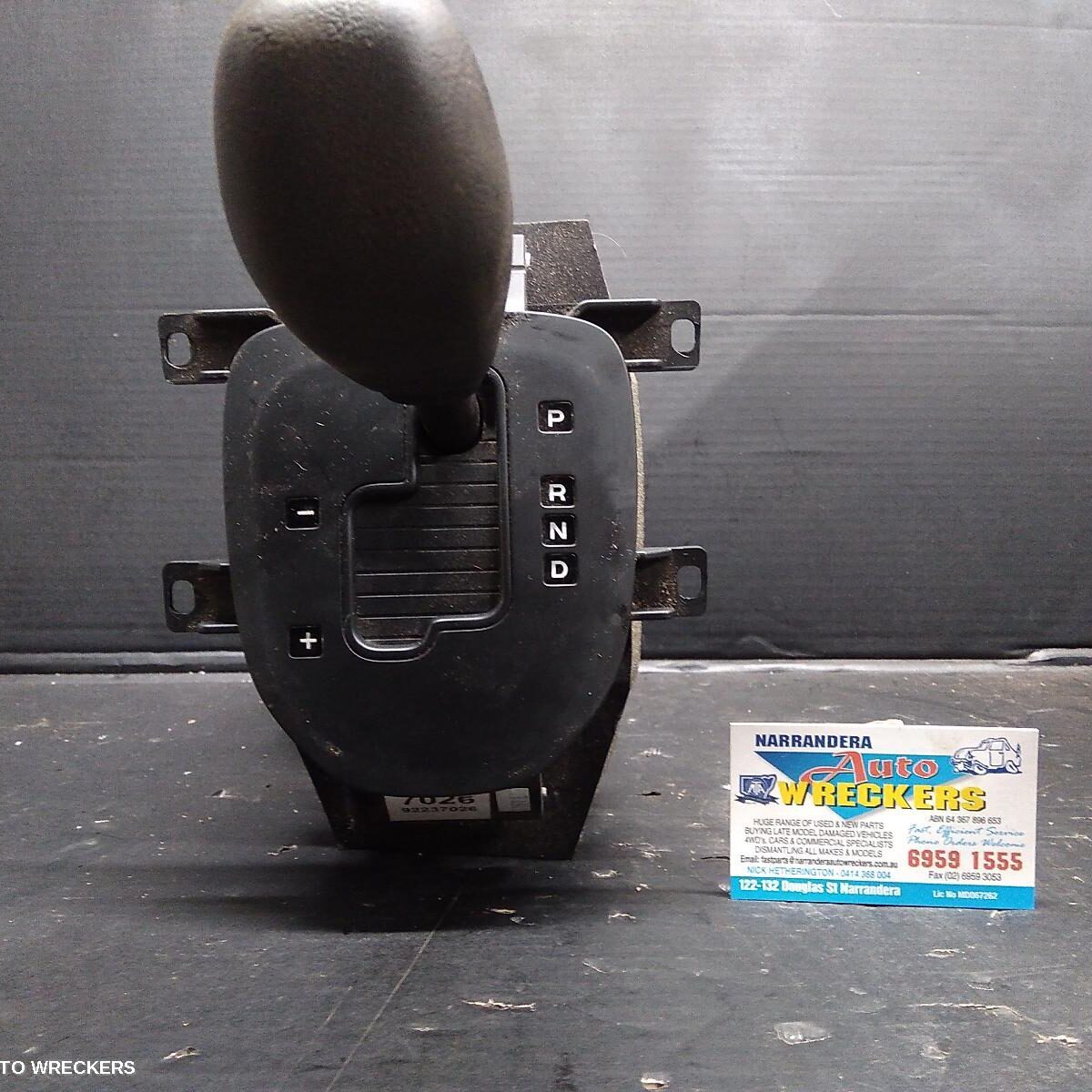 2011 HOLDEN COMMODORE Gear Stick/Shifter