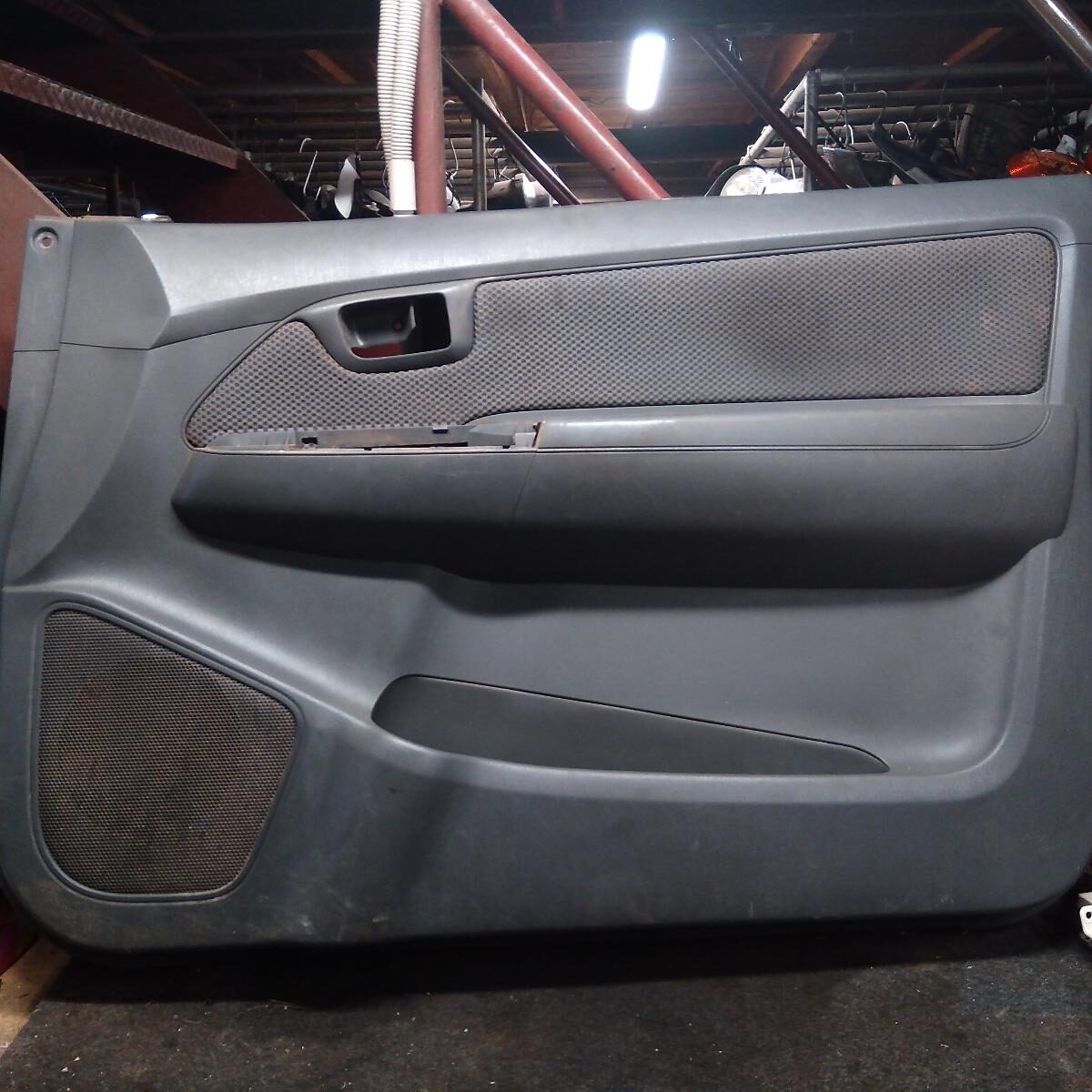 2015 TOYOTA HILUX DOOR TRIM