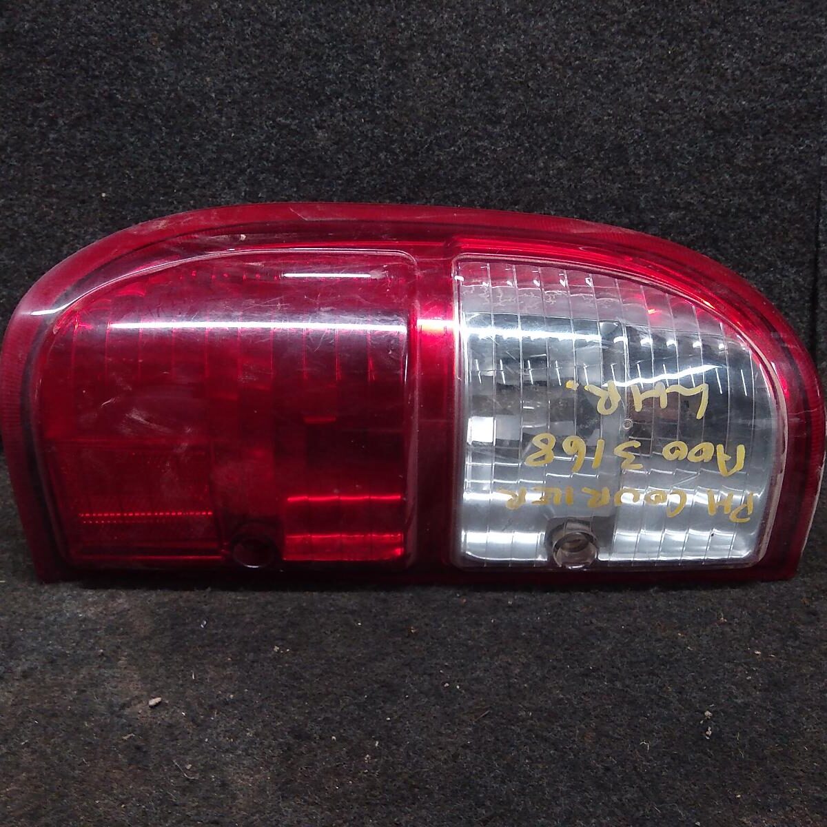 2005 FORD COURIER LEFT TAILLIGHT