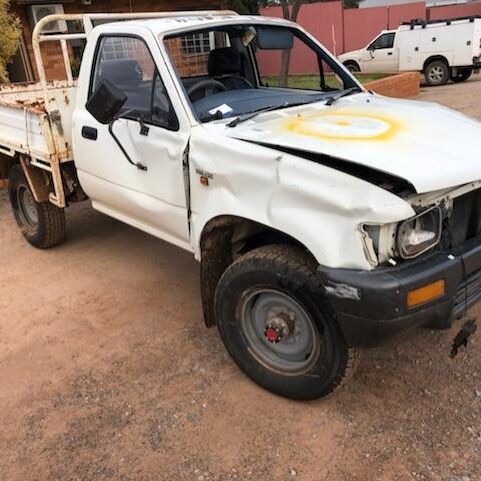 1991 TOYOTA HILUX RADIO/CD/DVD/SAT/TV