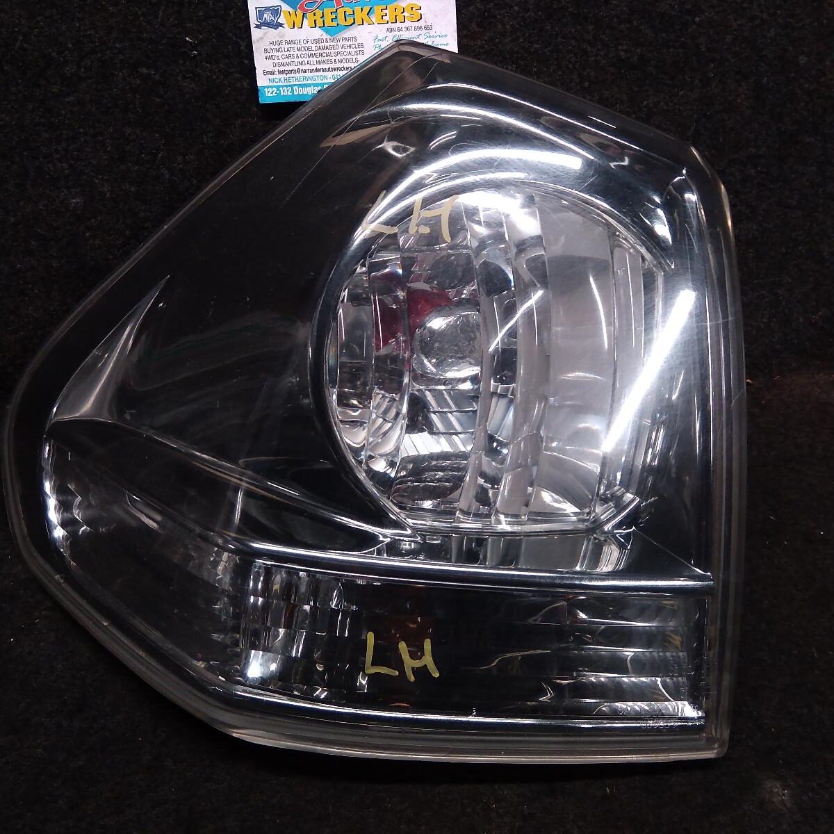 2006 LEXUS RX SERIES LEFT TAILLIGHT