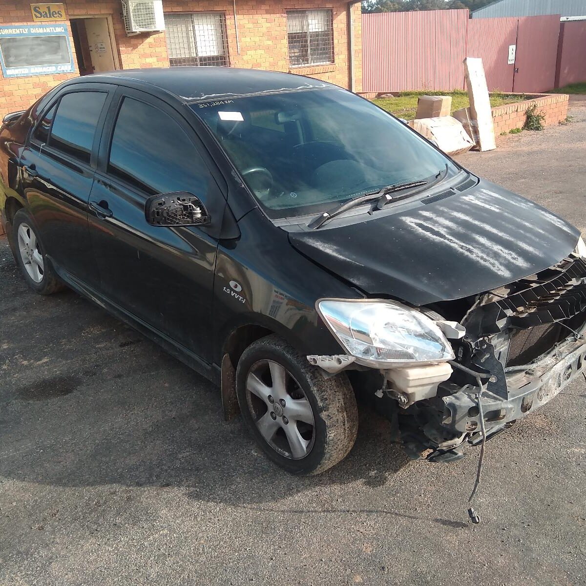 2008 TOYOTA YARIS RIGHT HEADLAMP