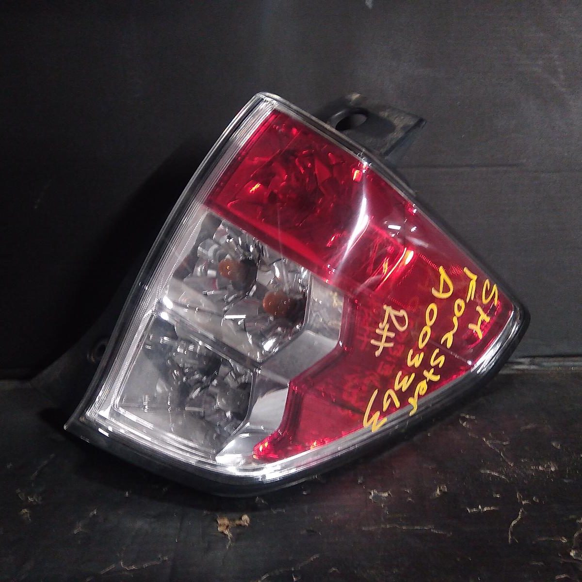 2008 SUBARU FORESTER RIGHT TAILLIGHT