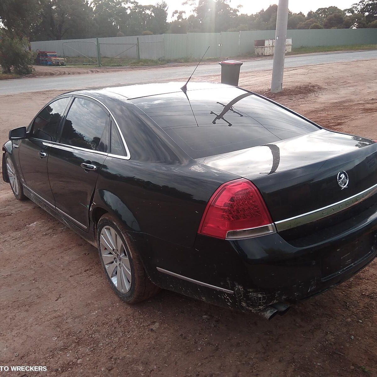 2006 HOLDEN STATESMAN/CAPRICE Left Rear Hub Assembly