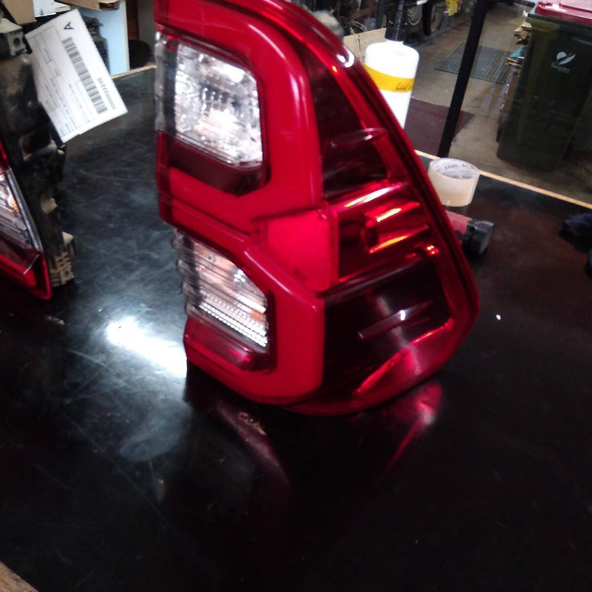 2021 TOYOTA HILUX Right Taillight