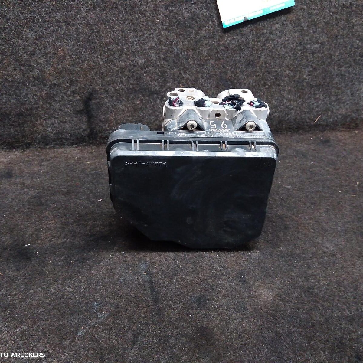 2012 TOYOTA HILUX Abs Pump/Modulator